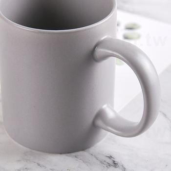 簡約白瓷霧面灰色馬克杯-可客製印刷_2