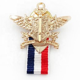 立體電鍍金屬徽章-蝴蝶帽胸章-海軍風搭配絲帶