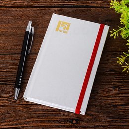 筆記本-A6珠光斜織紙精裝+鬆緊帶-封面燙印-客製化記事本